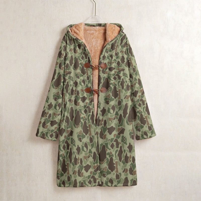 Frog Skin M1942 Jungle CAMO Men’s Horn Button Long Fleece Coat - S / White - Jacket