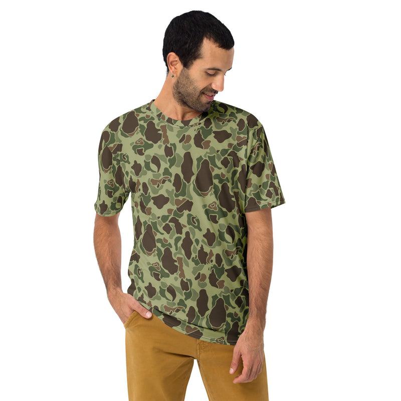 Frog Skin M1942 Jungle CAMO Mens T-Shirt - Shirt - Tee