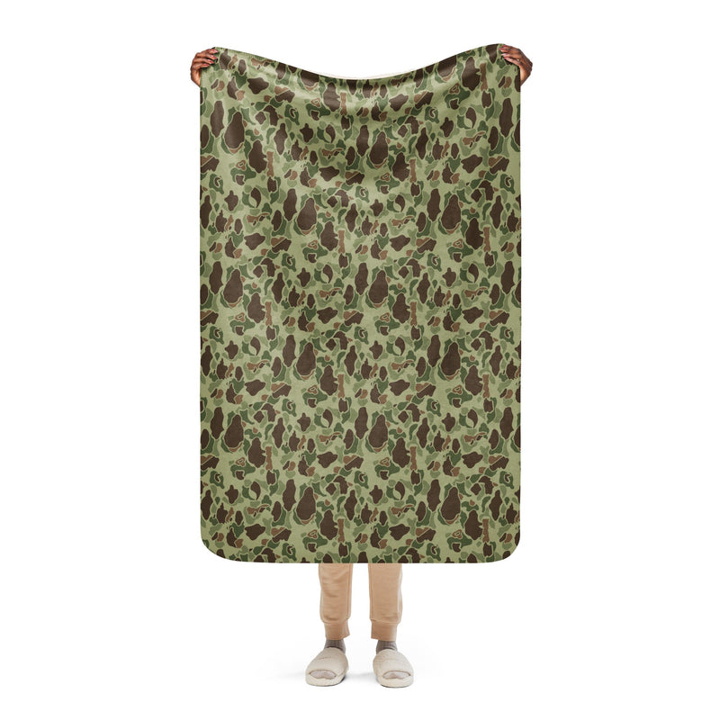 Frog Skin M1942 Jungle CAMO Sherpa Blanket - 37″×57″