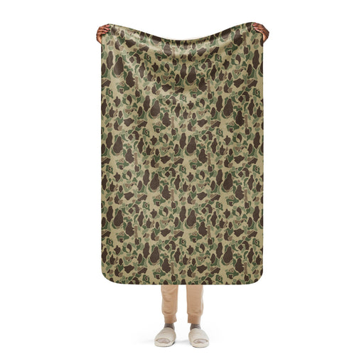 Frog Skin Multi-terrain CAMO Sherpa Blanket - 37″×57″