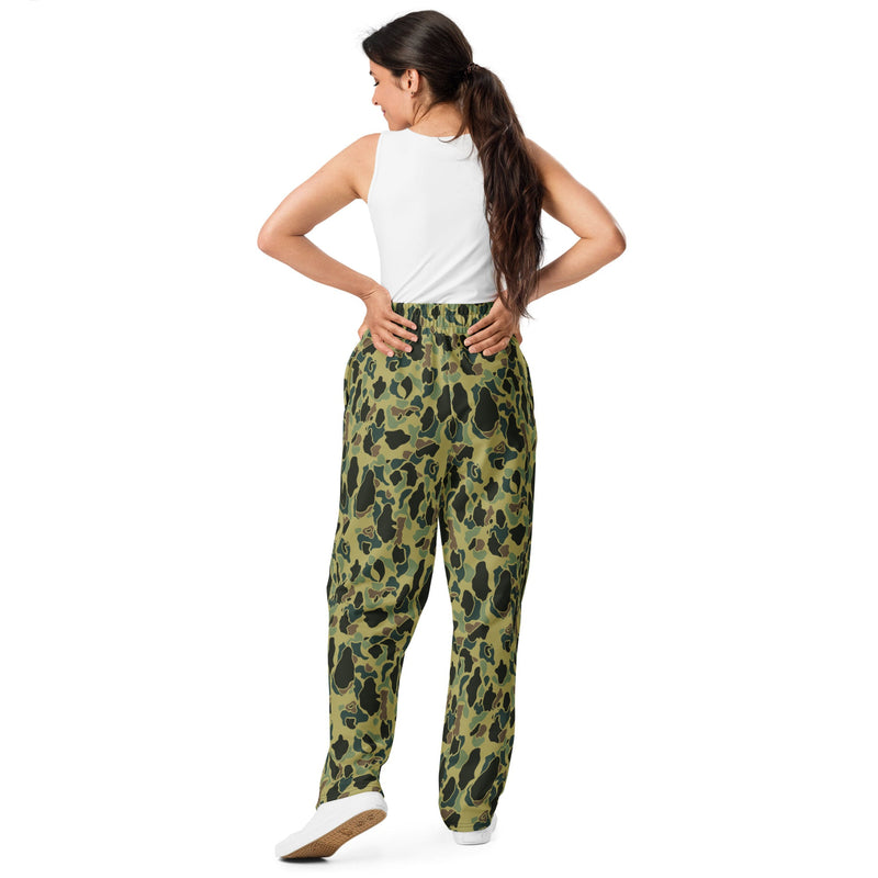 Frog Skin Olive Canopy CAMO Unisex Wide-Leg Joggers