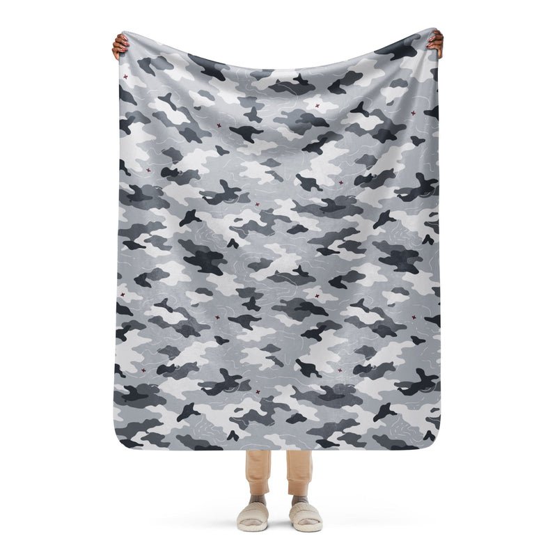 Frozen Tundra Topo CAMO Sherpa Blanket - 50″×60″