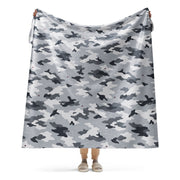 Frozen Tundra Topo CAMO Sherpa Blanket - 60″×80″