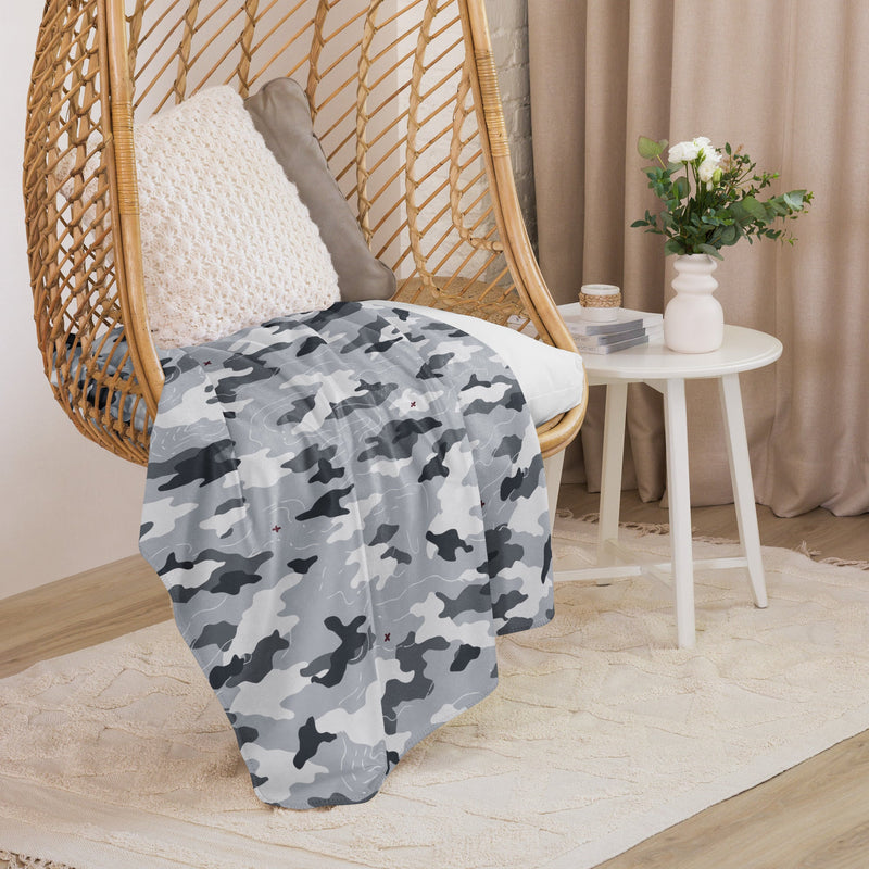 Frozen Tundra Topo CAMO Sherpa Blanket