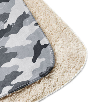 Frozen Tundra Topo CAMO Sherpa blanket - Blankets