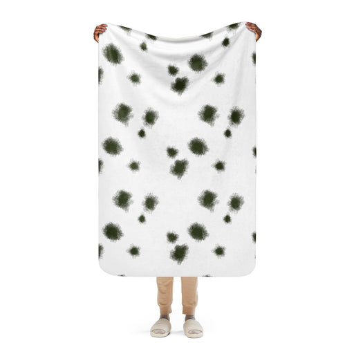 Schneetarn Alpine CAMO Sherpa Blanket - 37″×57″