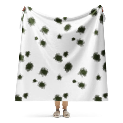 German Alpine Schneetarn CAMO Sherpa blanket - 60″×80″ - Blankets