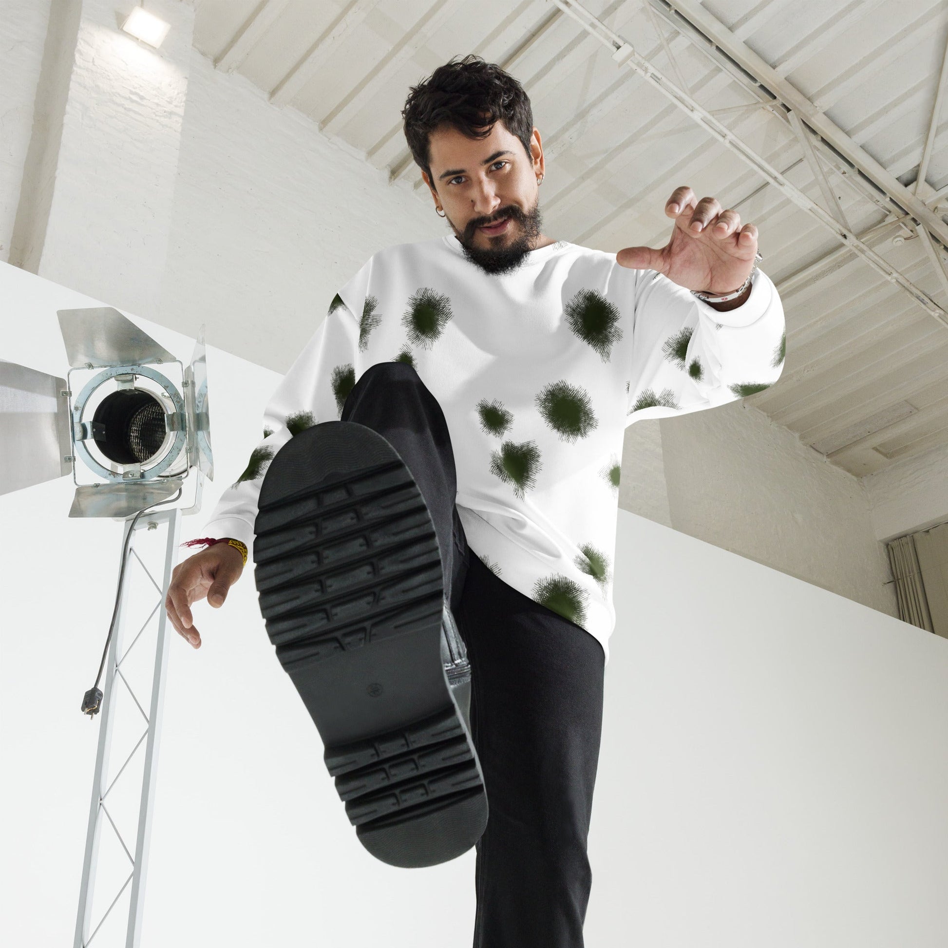 German Alpine Schneetarn CAMO Unisex Sweatshirt - Sweatshirts