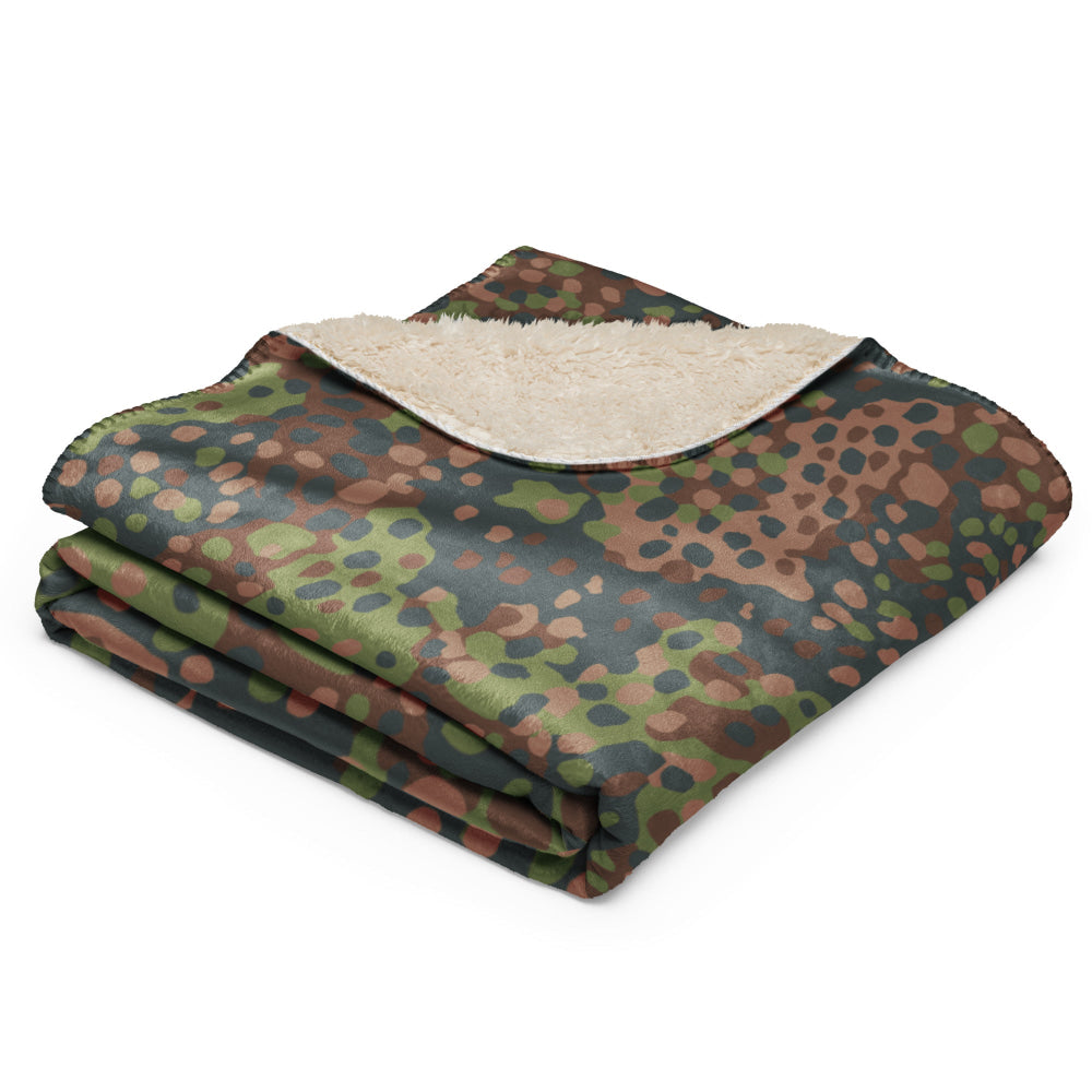 German Erbsenmuster Pea Dot Faded CAMO Sherpa blanket - Blanket