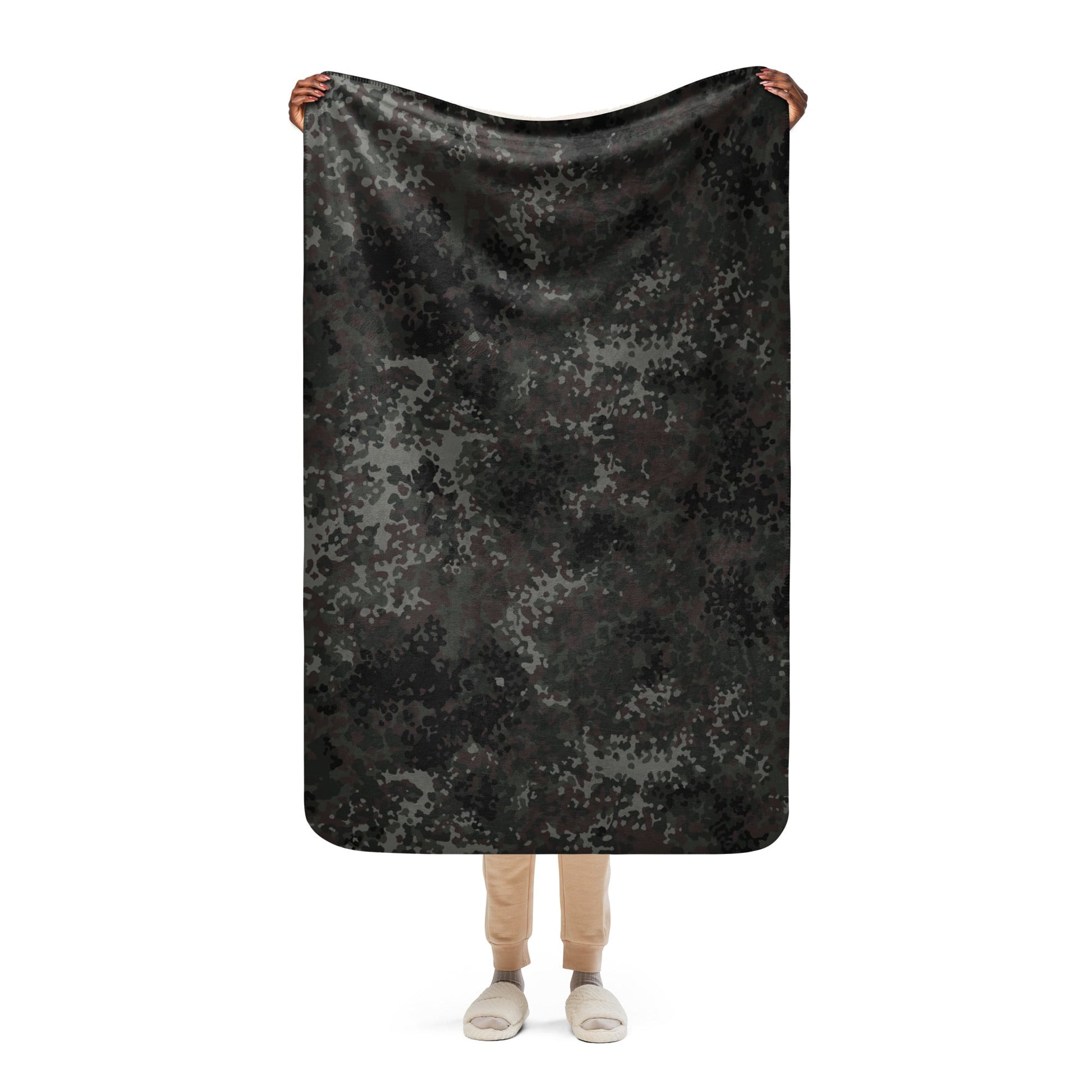 German Flecktarn Black CAMO Sherpa blanket - 37″×57″ - Blankets
