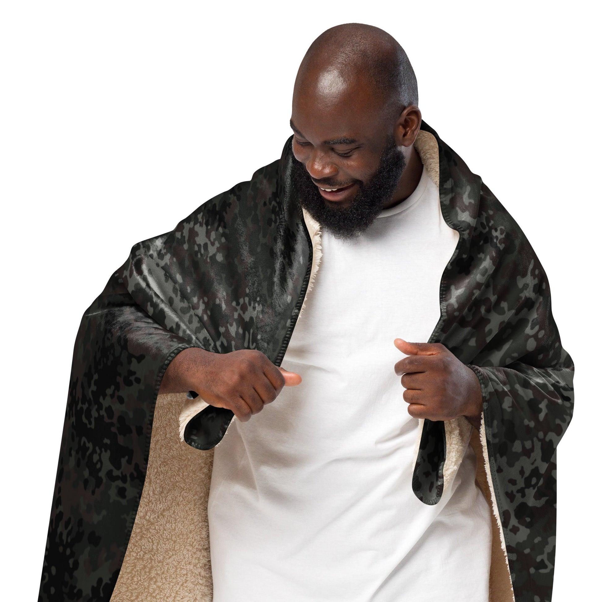 German Flecktarn Black CAMO Sherpa blanket - Blankets