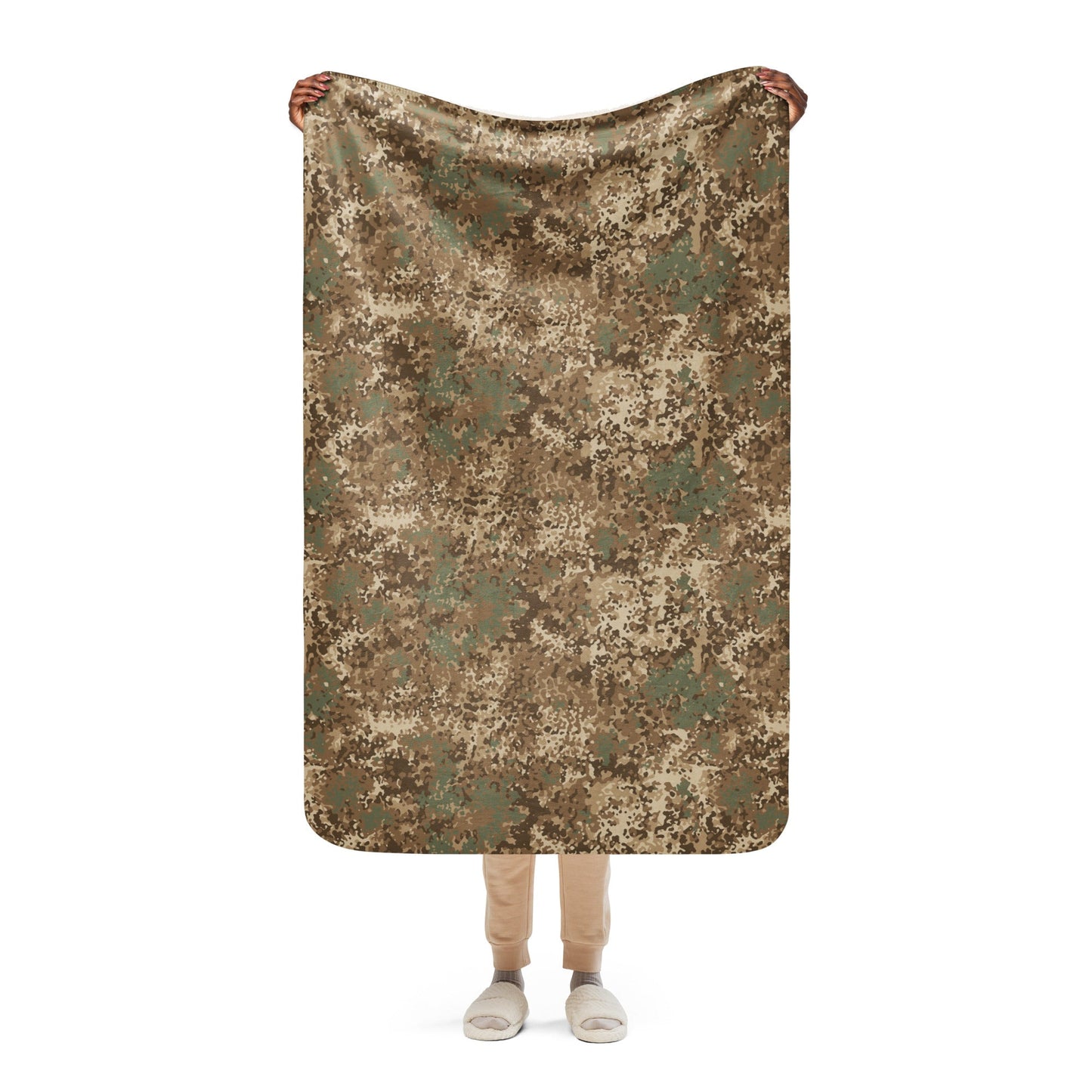 German Flecktarn Desert CAMO Sherpa Blanket - 37″×57″