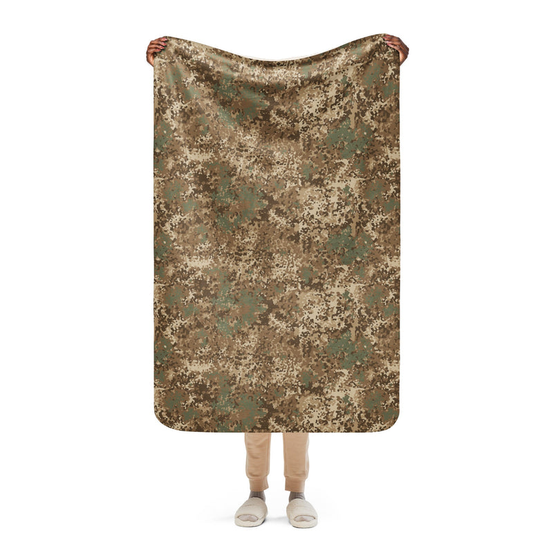 Flecktarn Bundeswehr Desert CAMO Sherpa Blanket - 37″×57″