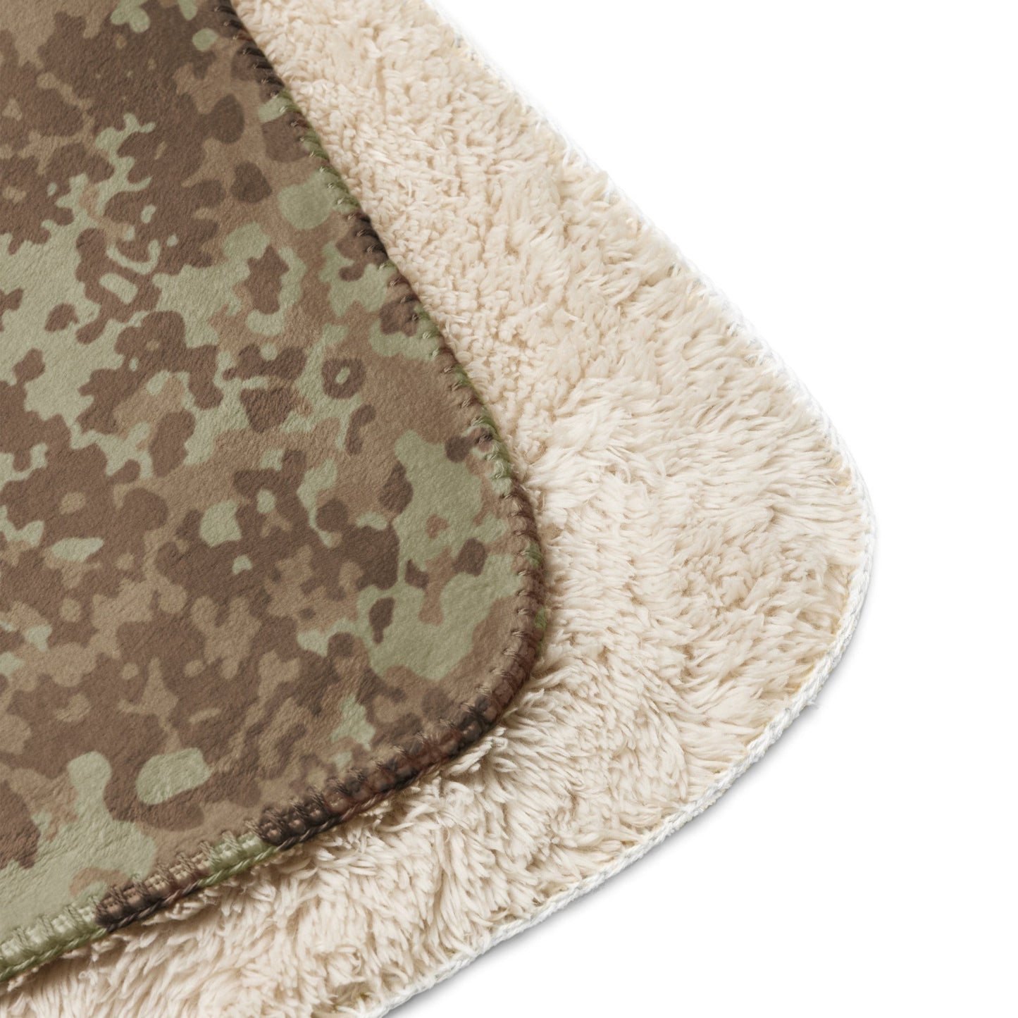 German Flecktarn Desert CAMO Sherpa blanket - Blankets