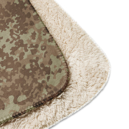 German Flecktarn Desert CAMO Sherpa blanket - Blankets