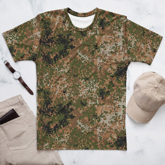German Flecktarn Multi-terrain CAMO Mens T-Shirt - XS