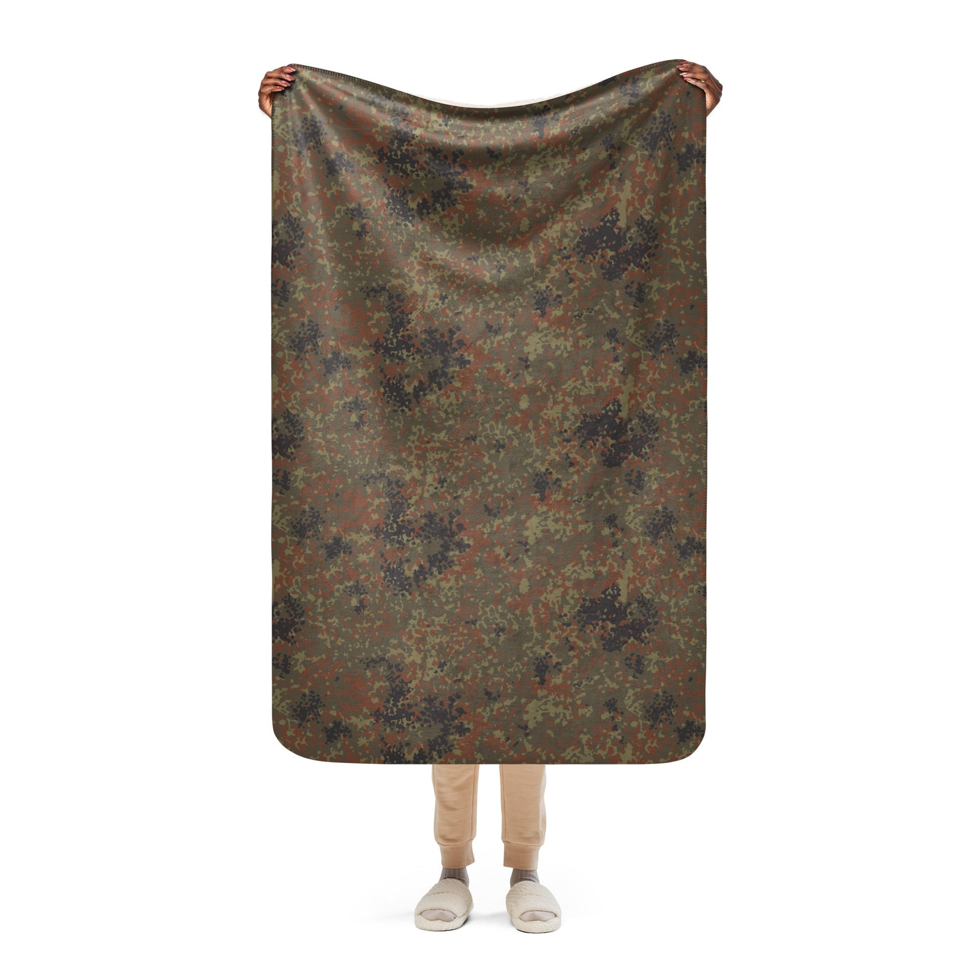 German Flecktarn CAMO Sherpa Blanket - 37″×57″