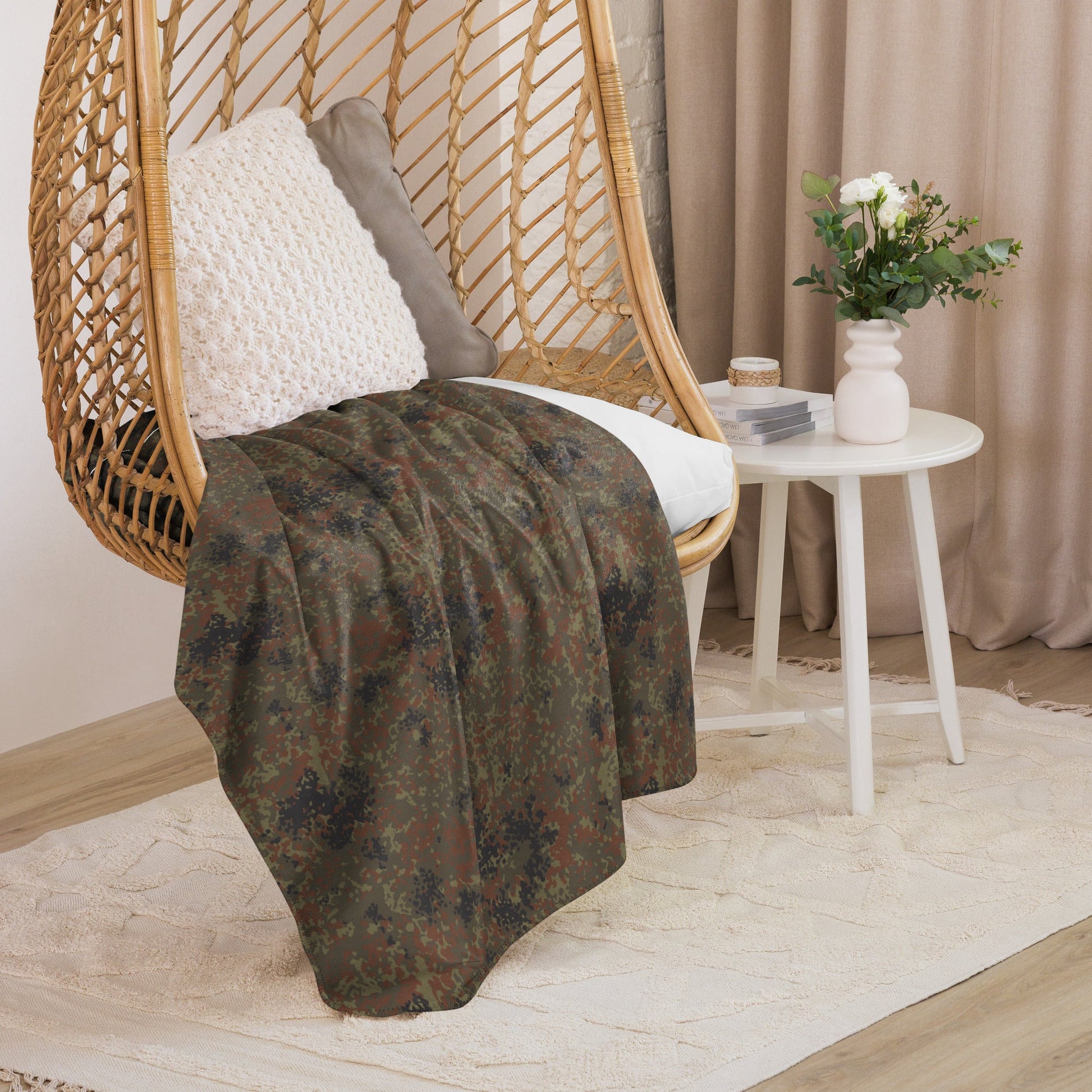German Flecktarn CAMO Sherpa Blanket