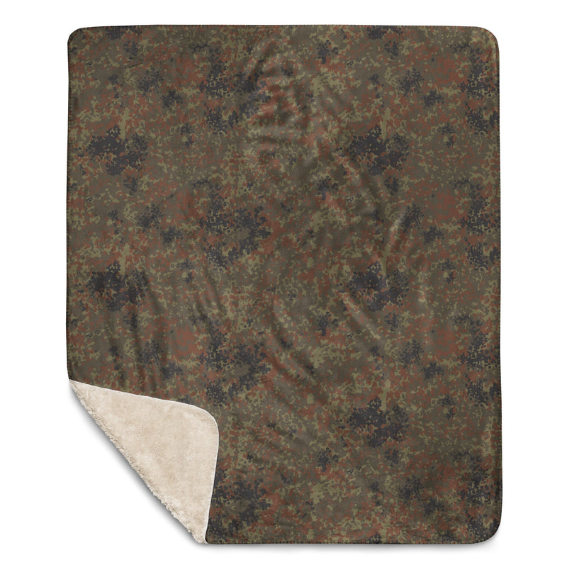 Flecktarn Bundeswehr Woodland CAMO Sherpa Blanket