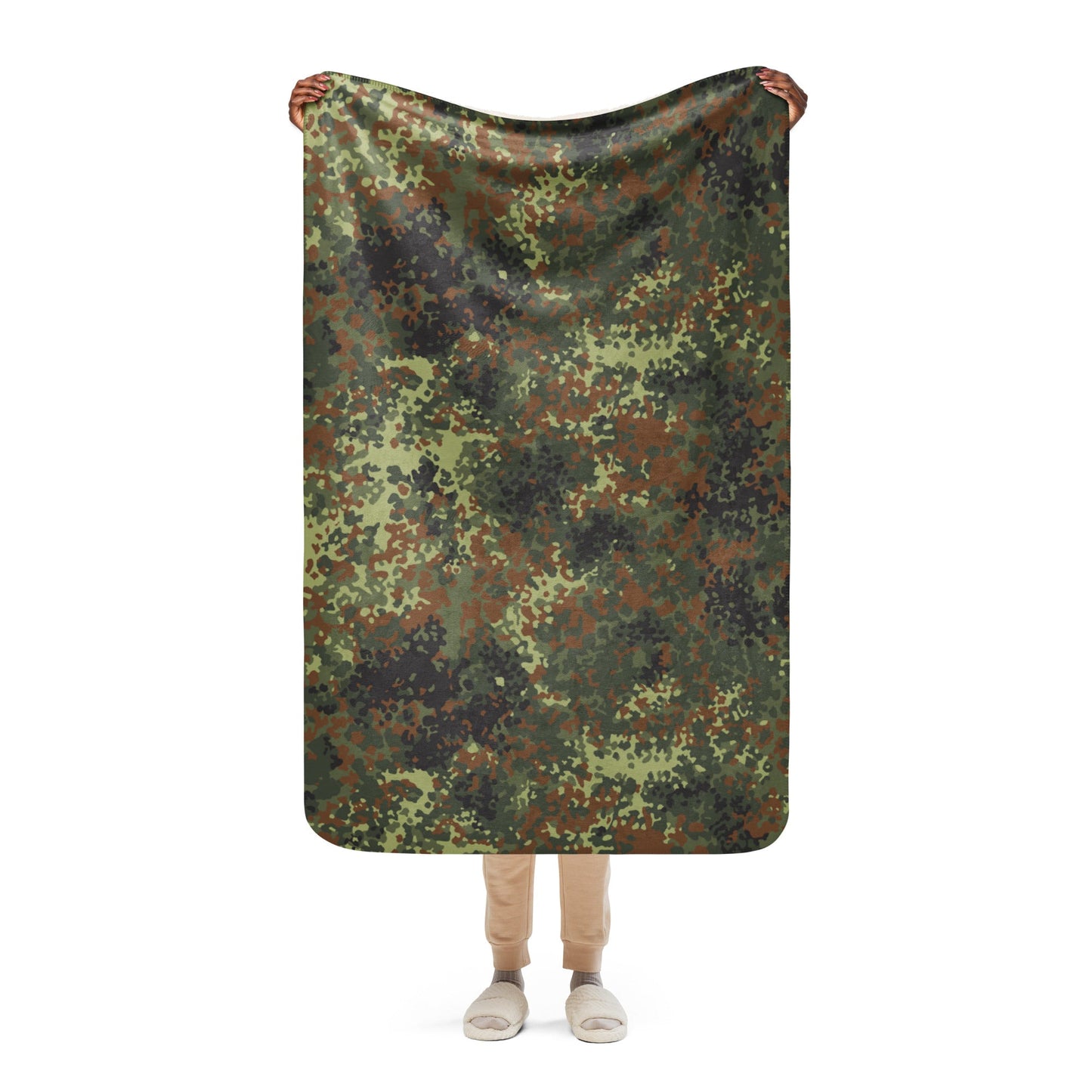 German Flecktarn Spring CAMO Sherpa blanket 37″×57″ Blankets