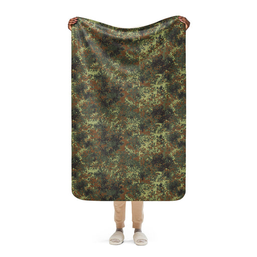 Flecktarn Bundeswehr Spring Woodland CAMO Sherpa Blanket - 37″×57″