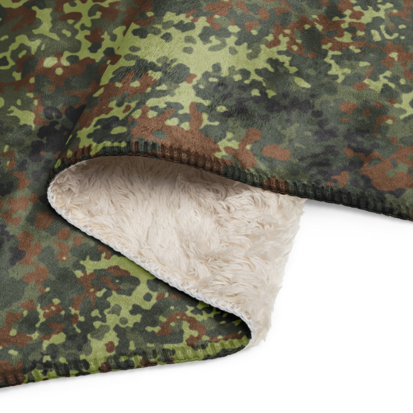 German Flecktarn Spring CAMO Sherpa blanket Blankets