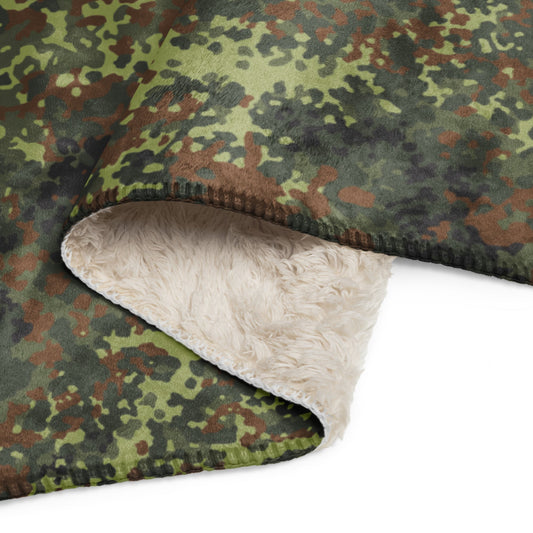 German Flecktarn Spring CAMO Sherpa blanket Blankets