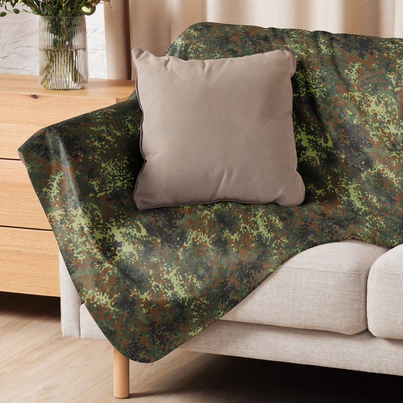 Flecktarn Bundeswehr Spring Woodland CAMO Sherpa Blanket