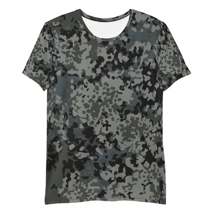 German Flecktarn Urban CAMO Mens athletic t-shirt - Athletic T-Shirts