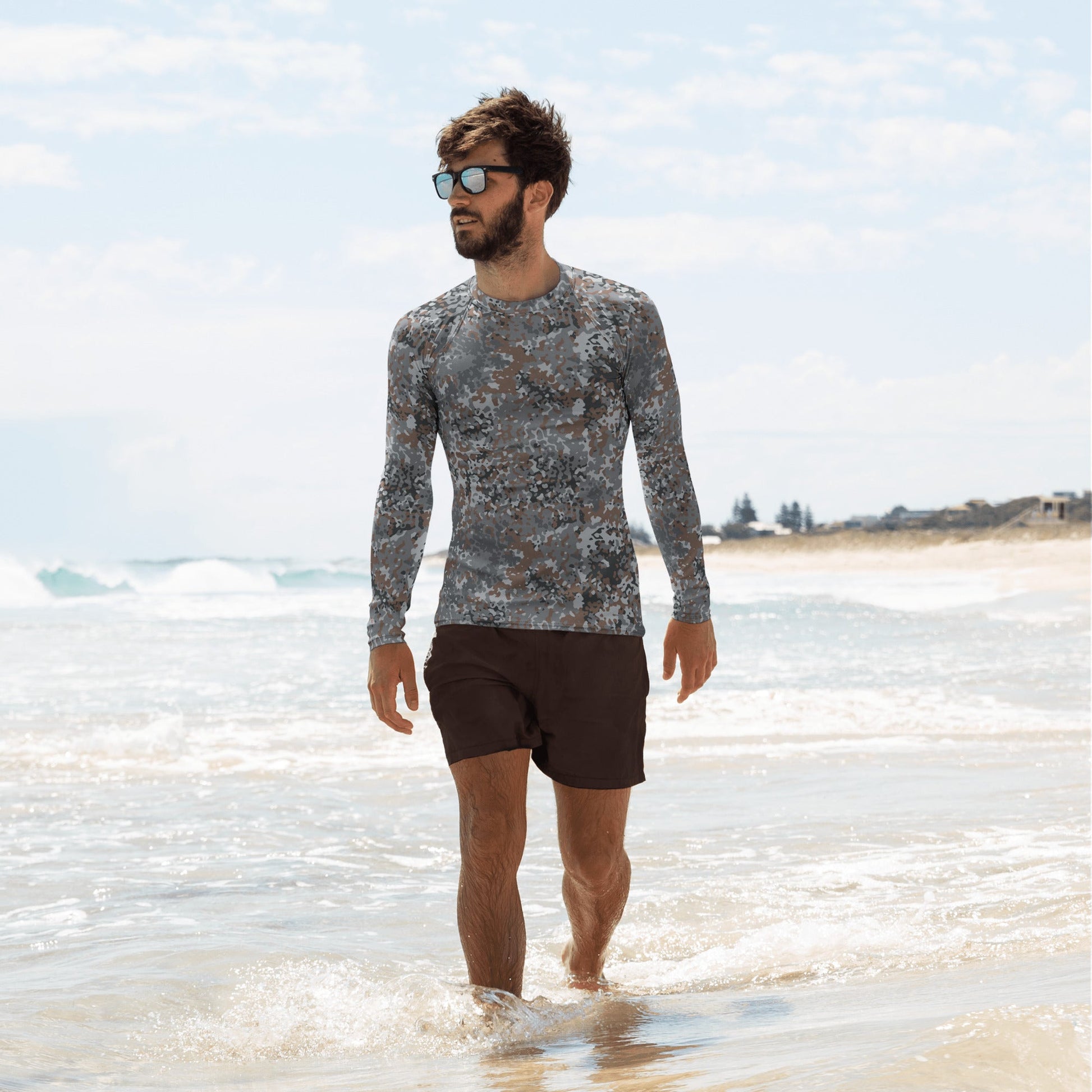 German Flecktarn Urban CAMO Mens Long-Sleeve Rash Guard - XS