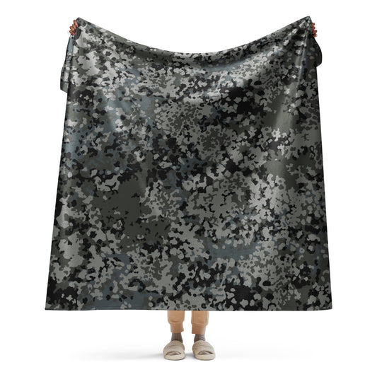 German Flecktarn Urban CAMO Sherpa blanket - 60″×80″ - Blankets
