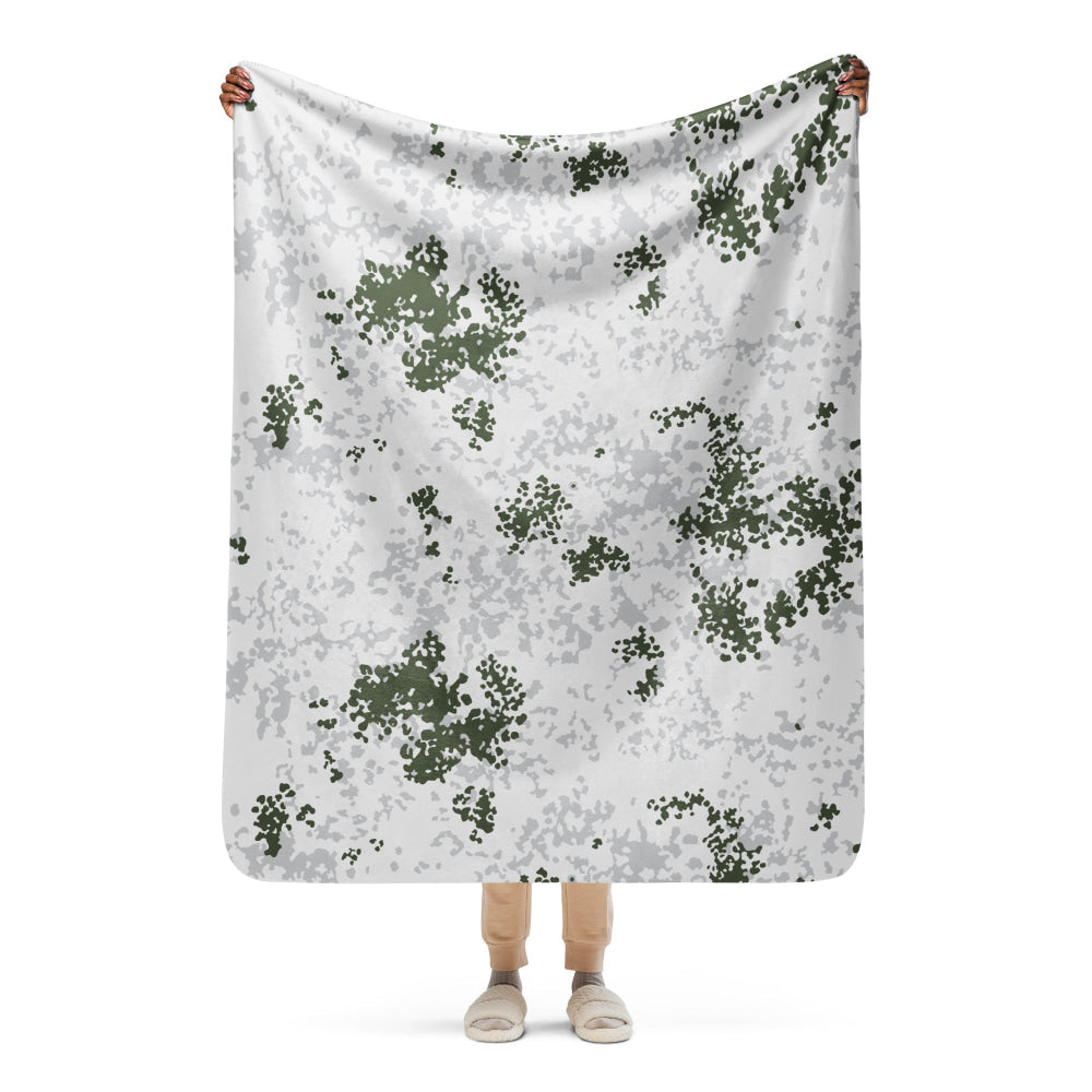 German Flecktarn Winter CAMO Sherpa blanket - 50″×60″ - Blanket