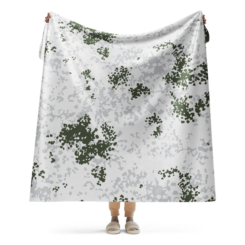 Flecktarn Bundeswehr Winter CAMO Sherpa Blanket - 60″×80″