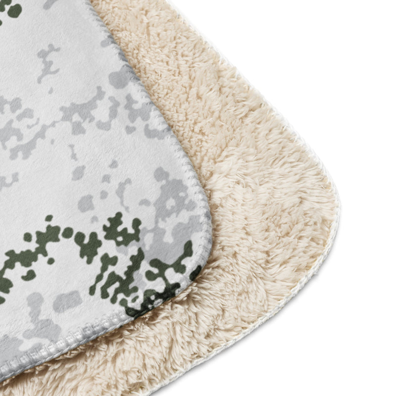 Flecktarn Bundeswehr Winter CAMO Sherpa Blanket