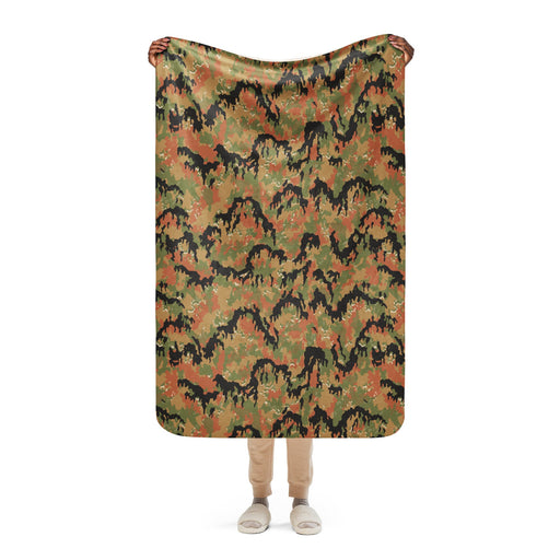 Leibermuster Autumn CAMO Sherpa Blanket - 37″×57″