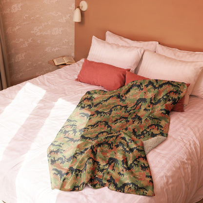 German Leibermuster Autumn CAMO Sherpa blanket - Blanket
