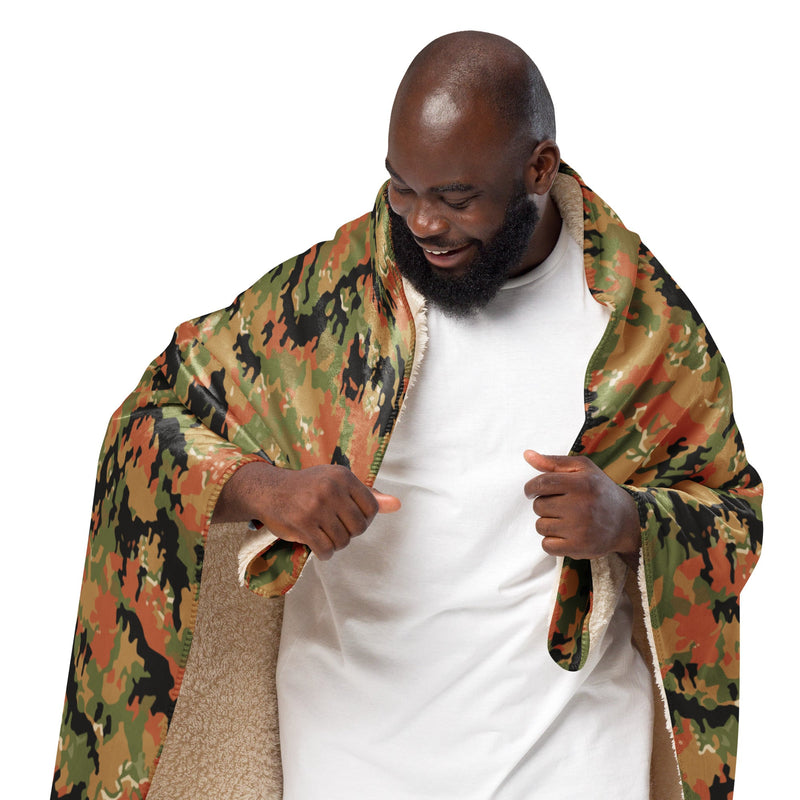 Leibermuster Autumn CAMO Sherpa Blanket