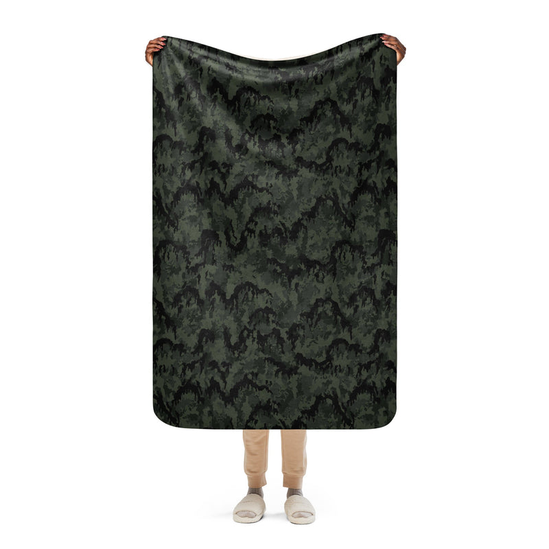 Leibermuster Nachtjäger CAMO Sherpa Blanket - 37″×57″