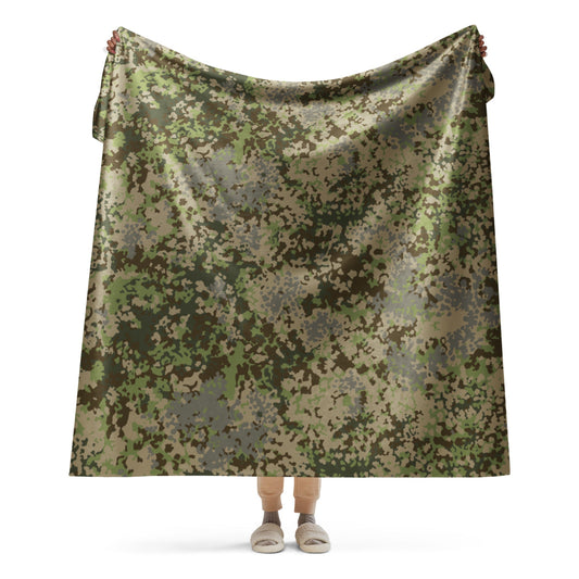 German Multitarn CAMO Sherpa blanket - 60″×80″ - Blanket