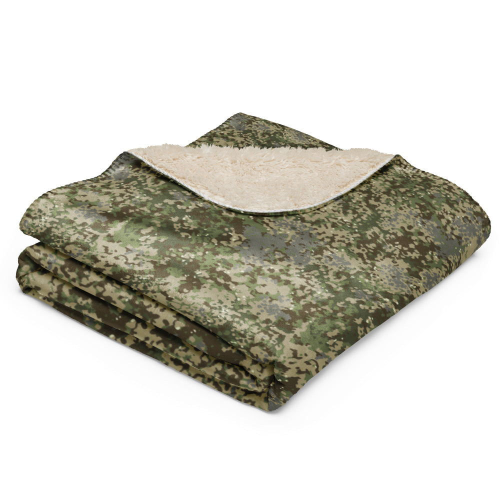 German Multitarn CAMO Sherpa blanket - Blanket