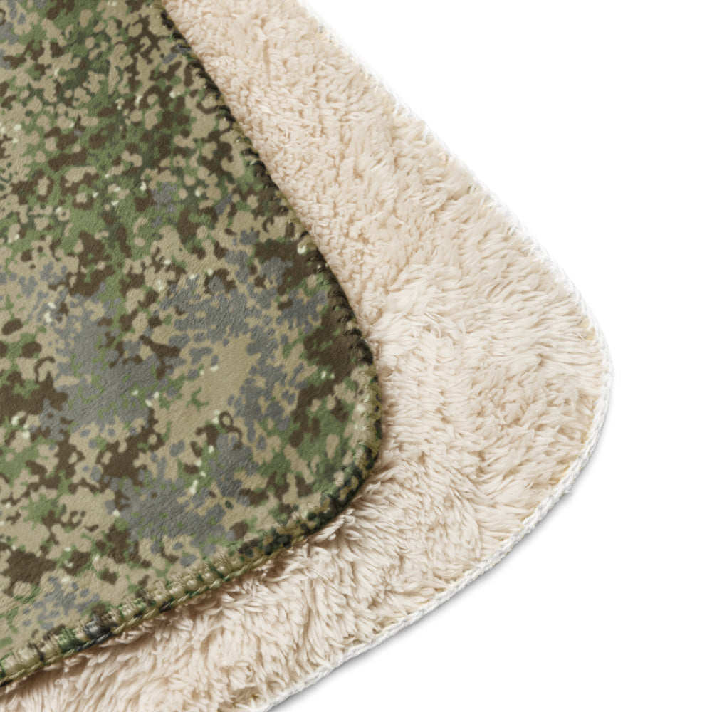 German Multitarn CAMO Sherpa blanket - Blanket