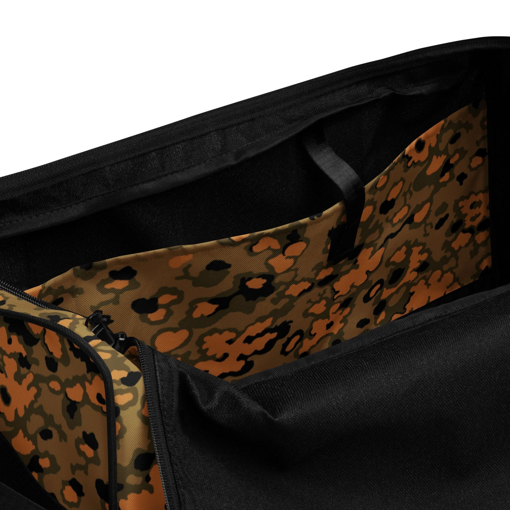 German Oak Leaf Eichenlaubmuster Autumn CAMO Duffle bag - Bags