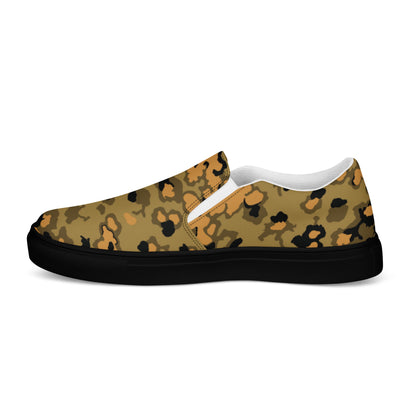 German Oak Leaf Eichenlaubmuster Autumn CAMO Mens Slip-On Canvas Shoes