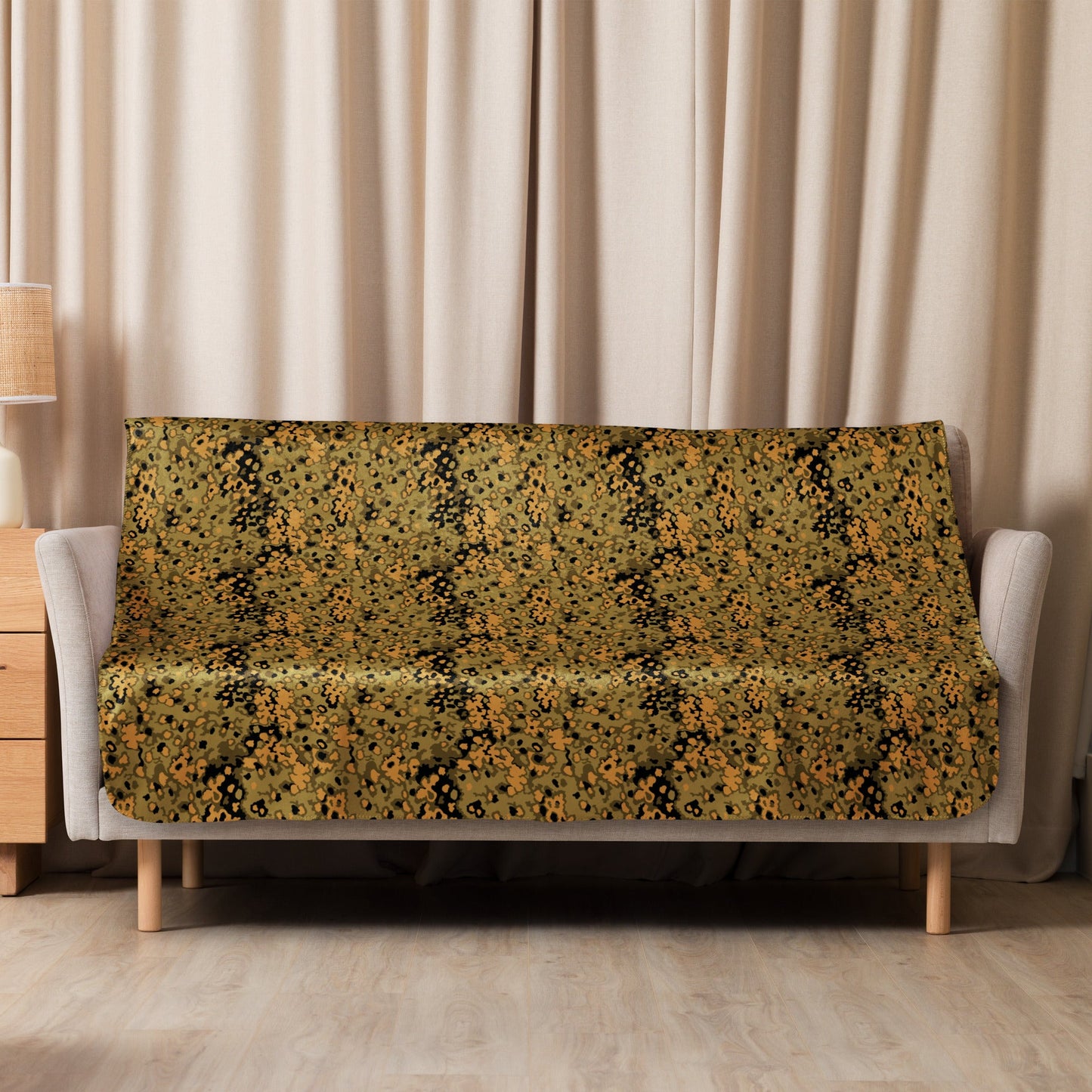 German Oak Leaf Eichenlaubmuster Autumn CAMO Sherpa Blanket
