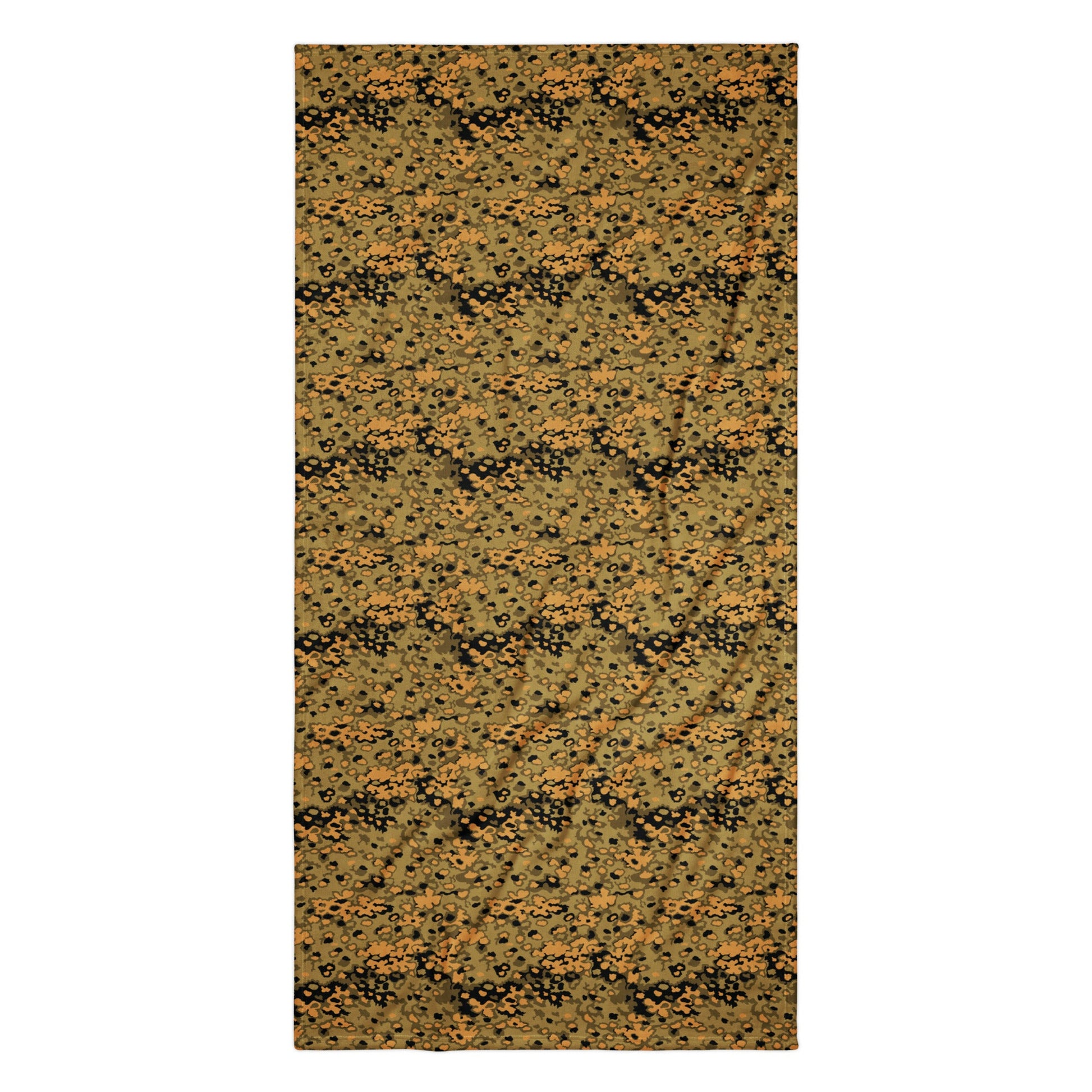 German Oak Leaf Eichenlaubmuster Autumn CAMO Towel