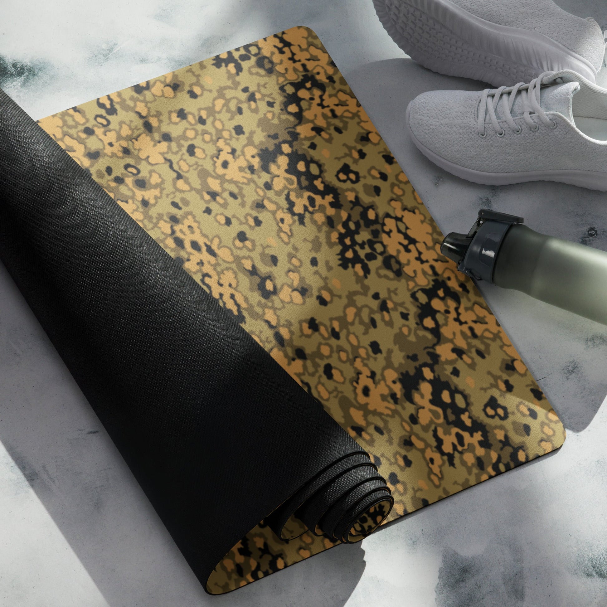 German Oak Leaf Eichenlaubmuster Autumn CAMO Yoga Mat