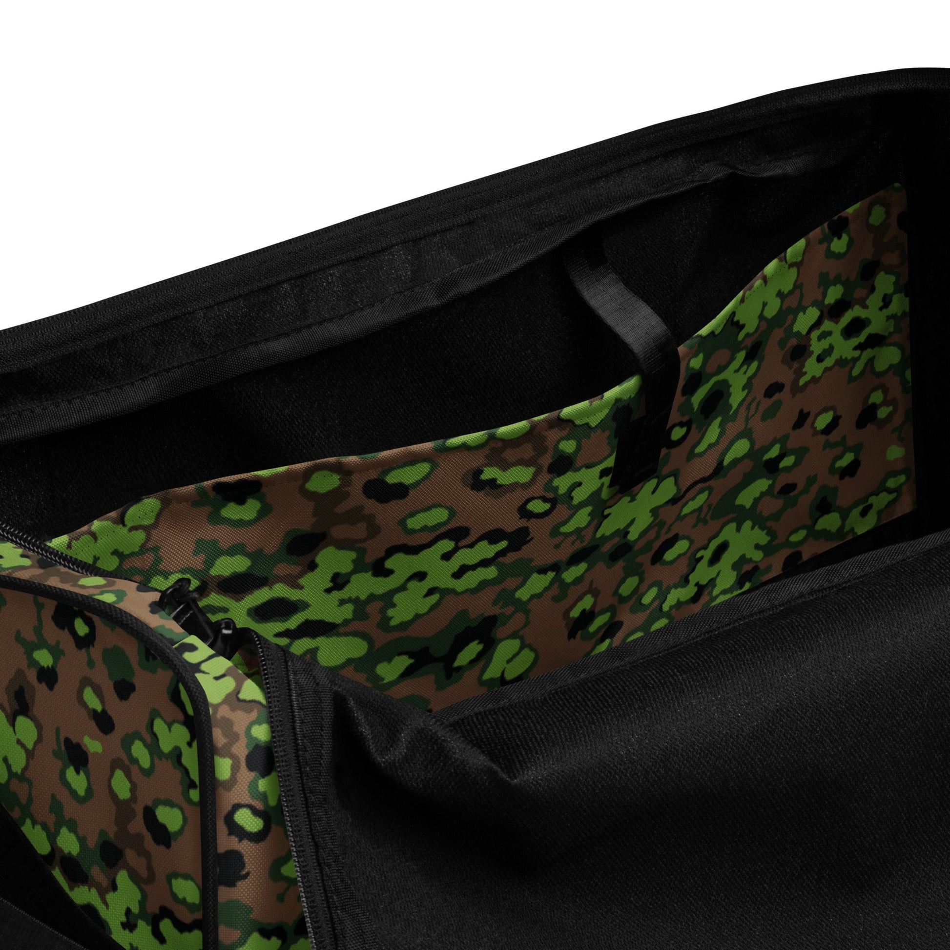 German Oak Leaf Eichenlaubmuster Spring CAMO Duffle Bag