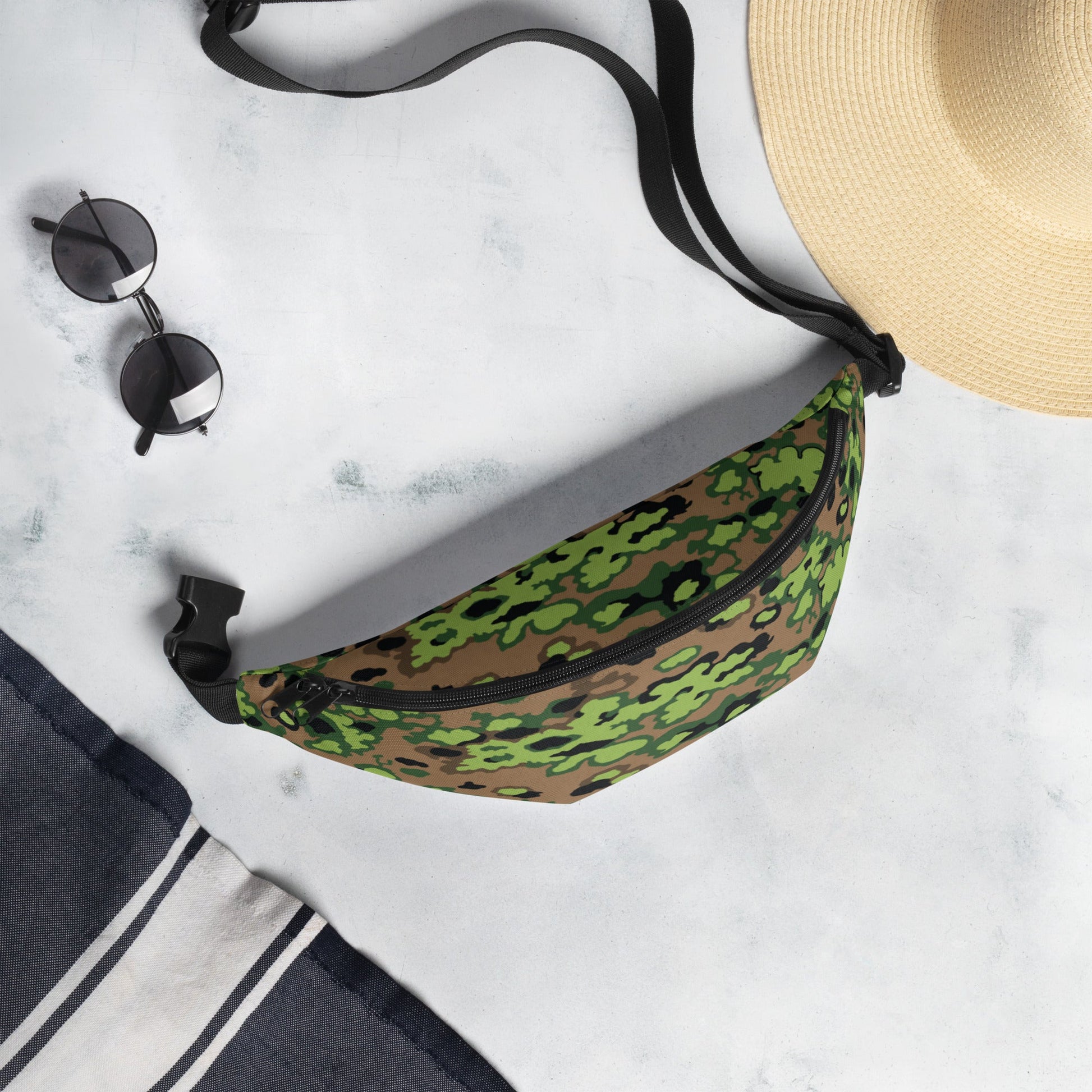 German Oak Leaf Eichenlaubmuster Spring CAMO Fanny Pack