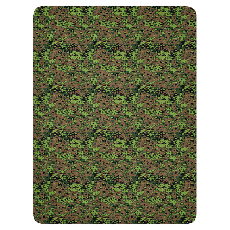 Oak Leaf Eichenlaubmuster Spring CAMO Sherpa Blanket