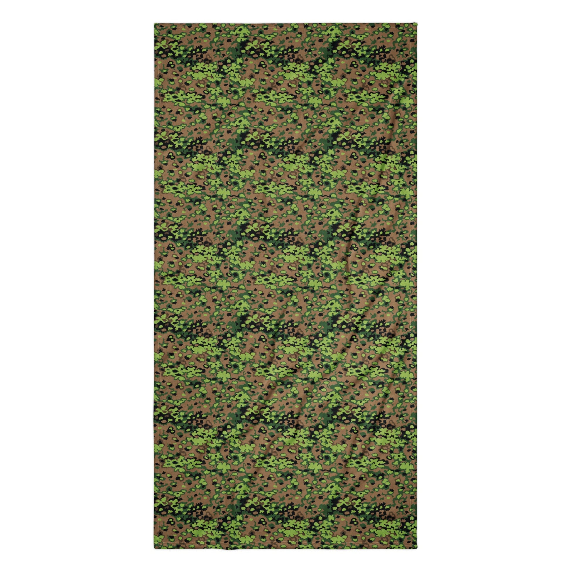 German Oak Leaf Eichenlaubmuster Spring CAMO Towel